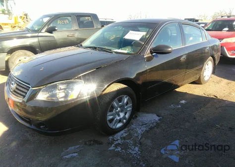 2006 Nissan Altima 2.5 S z USA, uszkodzony, nr VIN 1N4AL11D96N457832